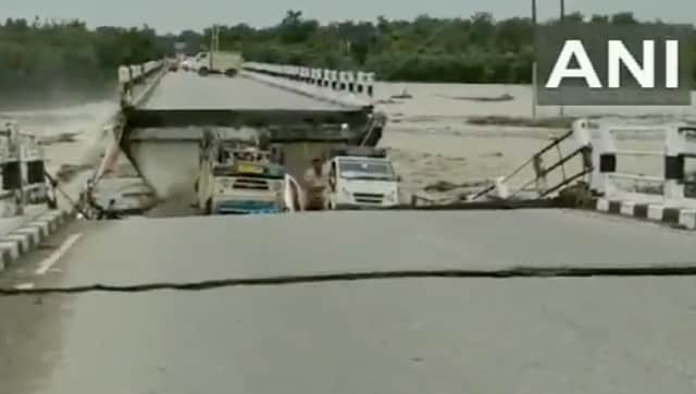 Watch: Dehradun-Rishikesh bridge collapses with vehicles on it as heavy rainfall lashes state Watch: Dehradun-Rishikesh bridge collapses with vehicles on it as heavy rainfall lashes state