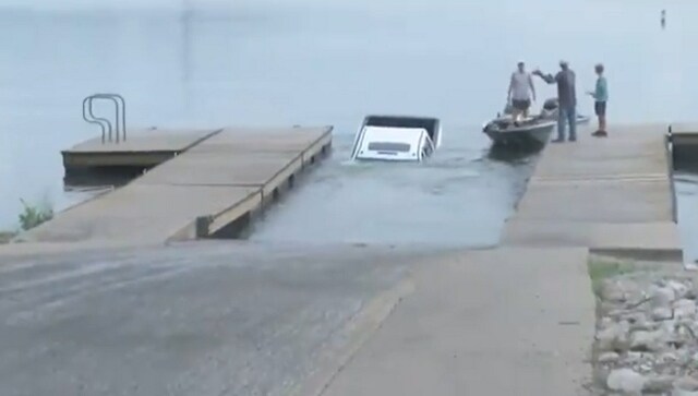 Watch: Truck sinks into lake in Illinois on live television, video goes viral
