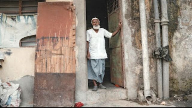 'We have had to beg for food': Dholak makers in Lucknow fail to hit a profitable note 'We have had to beg for food': Dholak makers in Lucknow fail to hit a profitable note