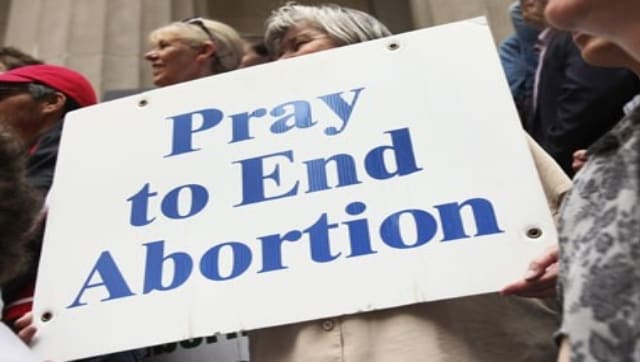Whistle-blower website for Texas abortion law violators crashes after people spam it with fake tips