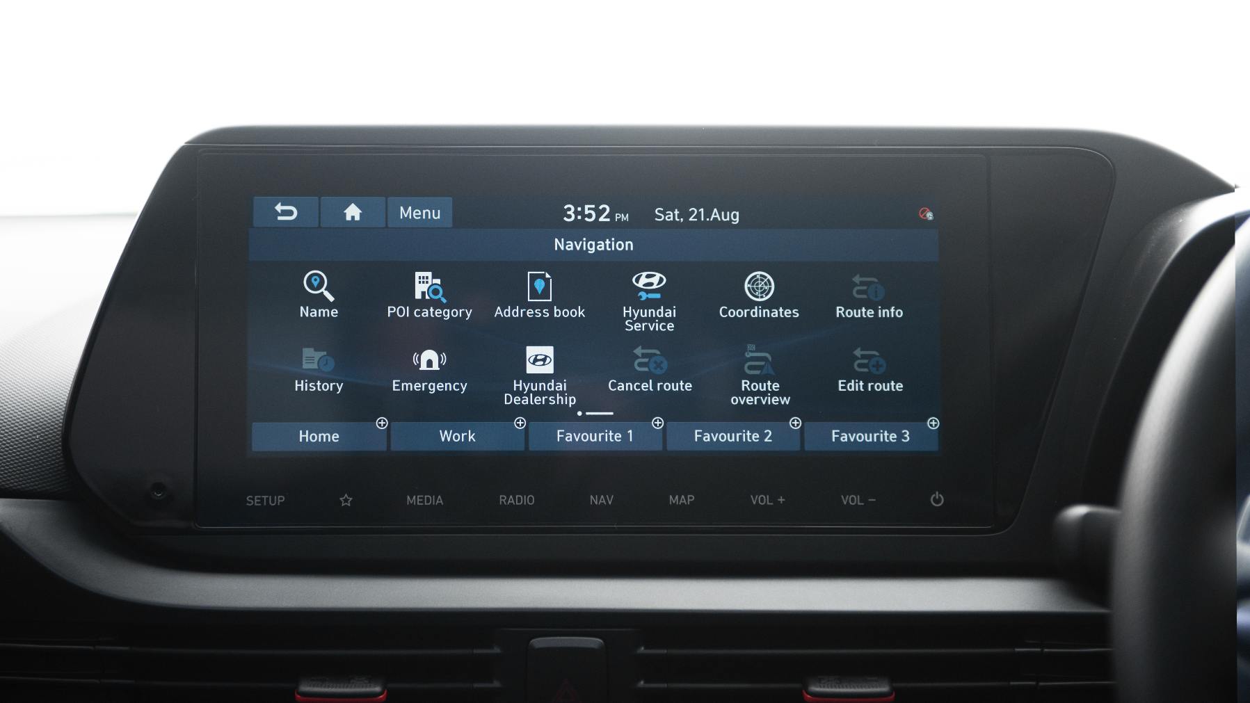 The 10.25-inch screen is legible in all conditions, and works seamlessly. Image: Hyundai