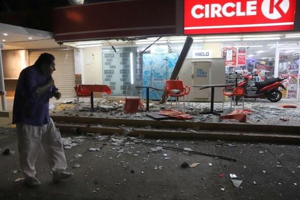 In Mexico City, alarms could be heard shortly before the ground started shaking. Mexico City Mayor Claudia Sheinbaum said that there were no immediate reports of serious damage in the capital, despite the wreckage caught in photos so far. AP In Mexico City, alarms could be heard shortly before the ground started shaking. Mexico City Mayor Claudia Sheinbaum said that there were no immediate reports of serious damage in the capital, despite the wreckage caught in photos so far. AP