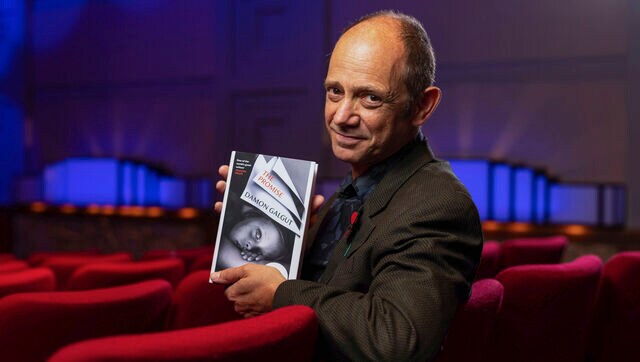 South African writer Damon Galgut wins Booker Prize for 'The Promise' South African writer Damon Galgut wins Booker Prize for 'The Promise'