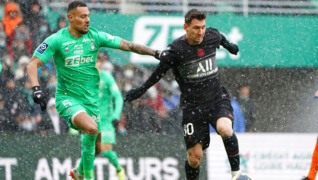 Ligue 1: Lionel Messi sets up PSG comeback win marred by Neymar injury Ligue 1: Lionel Messi sets up PSG comeback win marred by Neymar injury