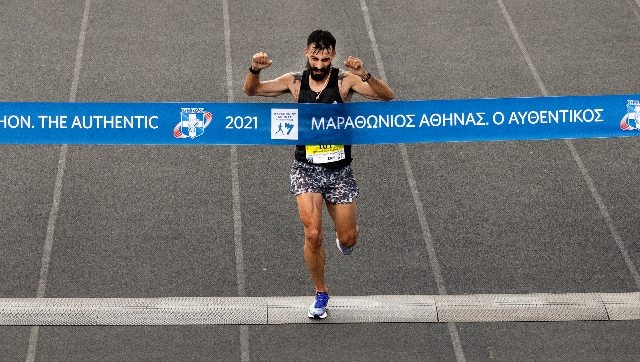 Greece's Costas Gelaouzos wins first post-pandemic Athens Marathon Greece's Costas Gelaouzos wins first post-pandemic Athens Marathon
