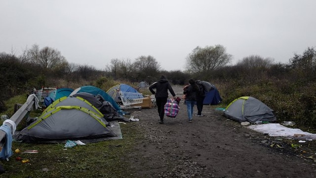 France President Emmanuel Macron lashes out at Britain's latest proposal on migrants France President Emmanuel Macron lashes out at Britain's latest proposal on migrants
