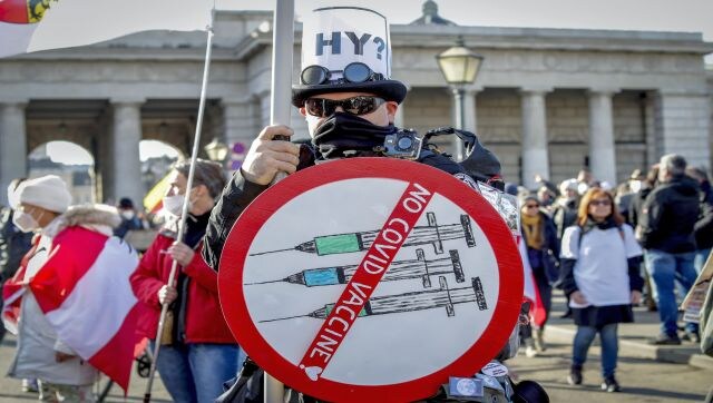 Compulsory vaccinations and lockdowns: World struggles as Omicron and Delta variants spell return of unpopular curbs Compulsory vaccinations and lockdowns: World struggles as Omicron and Delta variants spell return of unpopular curbs