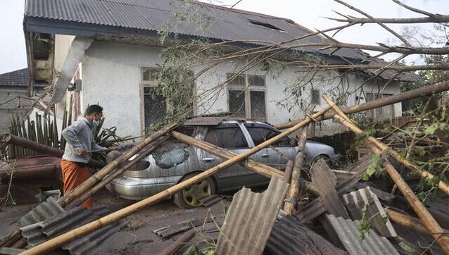 Indonesia: At least 13 dead, over 50 injured as Java's Mount Semeru erupts