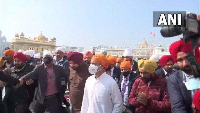 Punjab Assembly Elections: Rahul Gandhi visits Golden Temple, to address virtual rally in Jalandhar Punjab Assembly Elections: Rahul Gandhi visits Golden Temple, to address virtual rally in Jalandhar