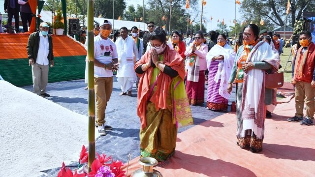 On Manipur’s campaign trail, a royal-era ritual: Why candidates are hoisting flags before polls On Manipur’s campaign trail, a royal-era ritual: Why candidates are hoisting flags before polls