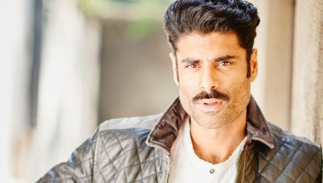 Sikandar Kher and Jackie Shroff wrap-up their upcoming web-series 'Chidiya Udd' Sikandar Kher and Jackie Shroff wrap-up their upcoming web-series 'Chidiya Udd'