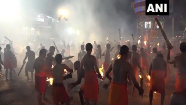 Watch | In Karnataka, devotees throw fire at each other in 'Agni Kheli' festival; see video here Watch | In Karnataka, devotees throw fire at each other in 'Agni Kheli' festival; see video here