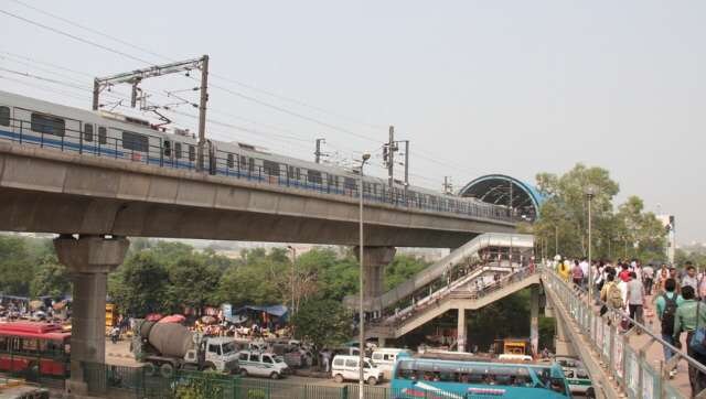 Delhi Metro Blue line services delayed between Dwarka and Noida, Ghaziabad, Vaishali; office goers irked Delhi Metro Blue line services delayed between Dwarka and Noida, Ghaziabad, Vaishali; office goers irked