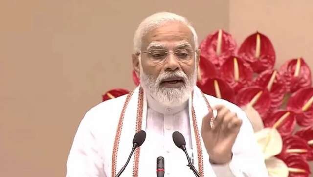 Mann ki Baat: PM Modi asks people to go for 'Cashless Day Out', visit and share #MuseumMemories Mann ki Baat: PM Modi asks people to go for 'Cashless Day Out', visit and share #MuseumMemories