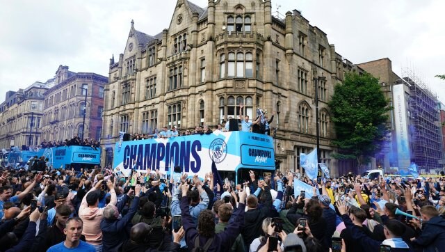 Watch: Manchester City celebrate Premier League title with open bus parade Watch: Manchester City celebrate Premier League title with open bus parade