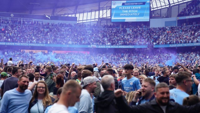 Watch: Aston Villa keeper Robin Olsen 'attacked' in Manchester City title celebrations Watch: Aston Villa keeper Robin Olsen 'attacked' in Manchester City title celebrations