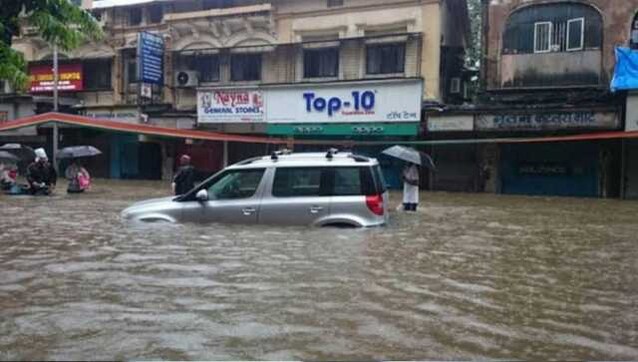 Mumbai rain: Two washed away in flood waters in Maharashtra's Palghar; IMD issues red alert for Friday Mumbai rain: Two washed away in flood waters in Maharashtra's Palghar; IMD issues red alert for Friday