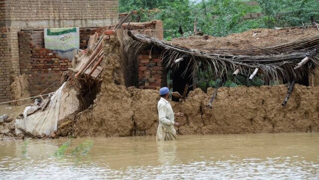 Pakistan flood: Death toll crosses 1,000 mark; more than 1500 injured