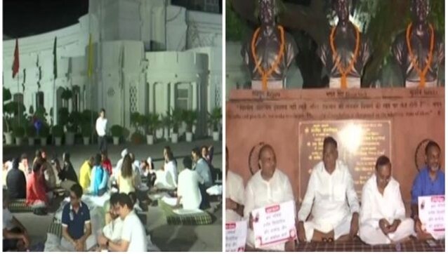AAP, BJP hold overnight protest on Delhi Assembly premises AAP, BJP hold overnight protest on Delhi Assembly premises