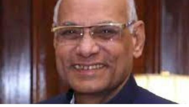 Jharkhand Governor Ramesh Bais likely to send Chief Minister's disqualification order to EC on Saturday Jharkhand Governor Ramesh Bais likely to send Chief Minister's disqualification order to EC on Saturday