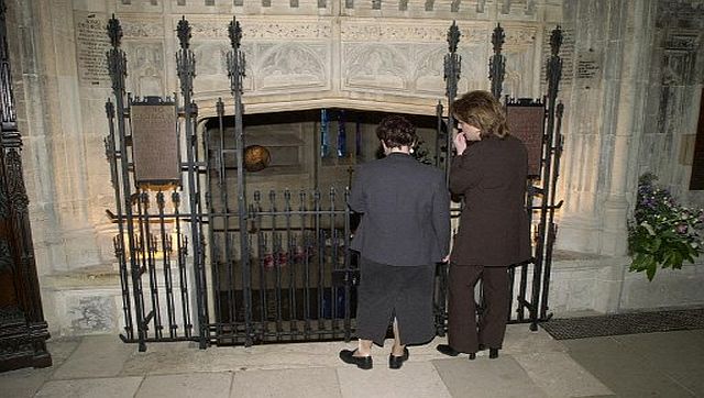 Queen Elizabeth Ii S Funeral All About King George Vi Memorial Chapel