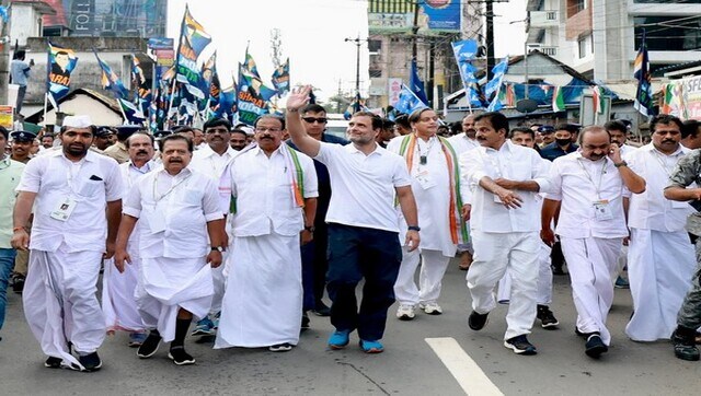 Rahul Gandhi resumes Bharat Jodo Yatra after visiting gurdwara in Maharashtra’s Nanded Rahul Gandhi resumes Bharat Jodo Yatra after visiting gurdwara in Maharashtra’s Nanded