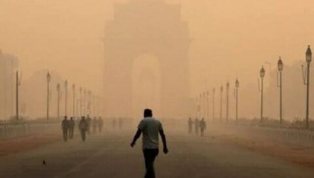 Delhi: Air quality inches closer to poor category, improvement unlikely till tomorrow Delhi: Air quality inches closer to poor category, improvement unlikely till tomorrow