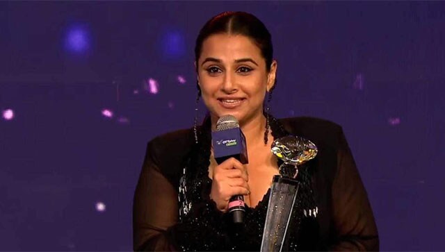 Goof-ups, chaos galore at OTTplay Awards & SIIMA Awards, Vidya Balan gets our award for most confused actor of the year