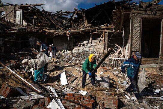 Four Ukrainian regions to hold referendums to 'join Russia'
