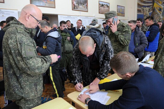 Man shoots Russian officer at military draft centre as Kremlin admits 'errors' in partial mobilisation announcement