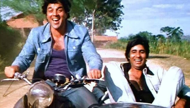 Amitabh Bachchan shares first look from Uunchai, Dharmendra wishes best to his Sholay co-star Amitabh Bachchan shares first look from Uunchai, Dharmendra wishes best to his Sholay co-star