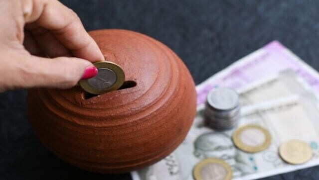 Best Secret Santa Gifts for Christmas 2022: Five financial presents you can give to your loved ones Best Secret Santa Gifts for Christmas 2022: Five financial presents you can give to your loved ones