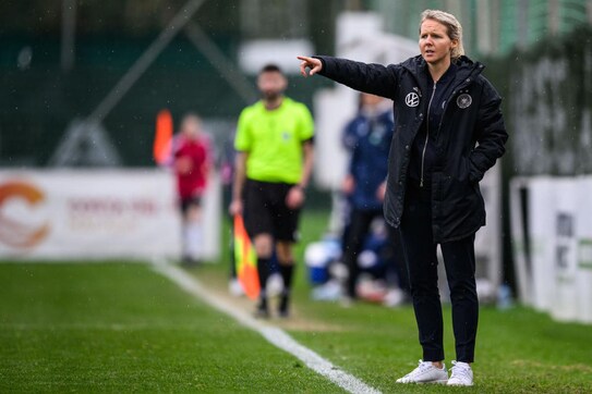 FIFA U-17 Women's World Cup: Germany coach Friederike Kromp first COVID case of the tournament FIFA U-17 Women's World Cup: Germany coach Friederike Kromp first COVID case of the tournament
