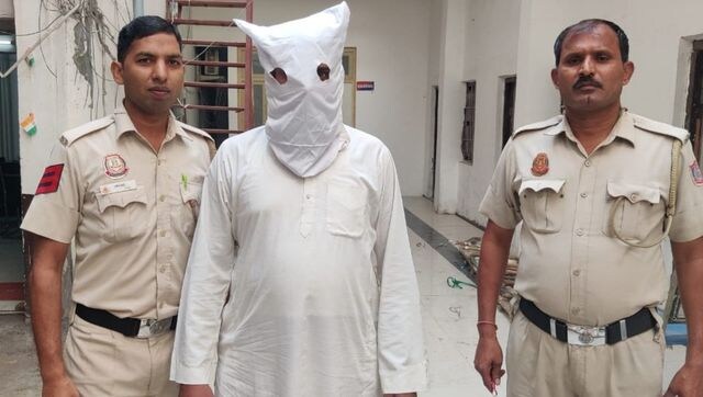 Muslim cleric 'sexually assaulted' 11-year-old boy in Delhi madrassa, booked under POCSO Act Muslim cleric 'sexually assaulted' 11-year-old boy in Delhi madrassa, booked under POCSO Act