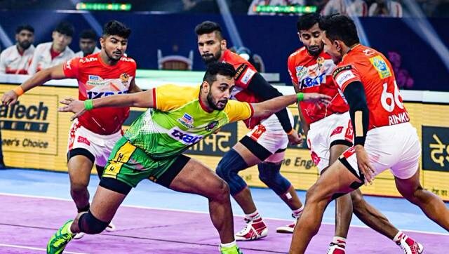 Pro Kabaddi 2022: Sachin powers Patna Pirates to big win over Gujarat Giants Pro Kabaddi 2022: Sachin powers Patna Pirates to big win over Gujarat Giants