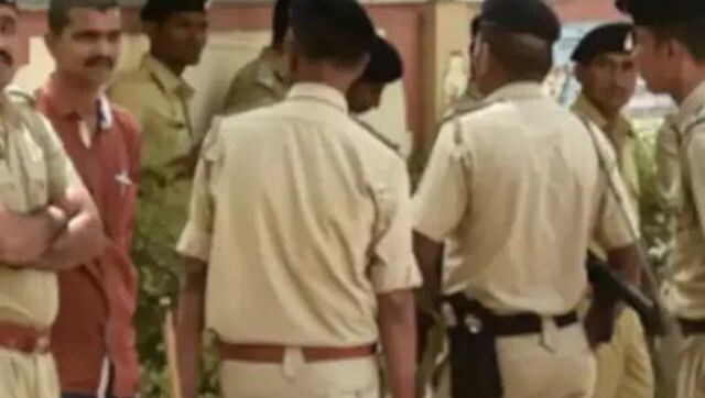 UP: Burqa-clad man roaming in Dussehra fair in Bareilly beaten by public, handed over to police UP: Burqa-clad man roaming in Dussehra fair in Bareilly beaten by public, handed over to police