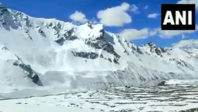 Pithoragarh’s Darma Valley gets third snowfall of season, video will leave you mesmerised Pithoragarh’s Darma Valley gets third snowfall of season, video will leave you mesmerised