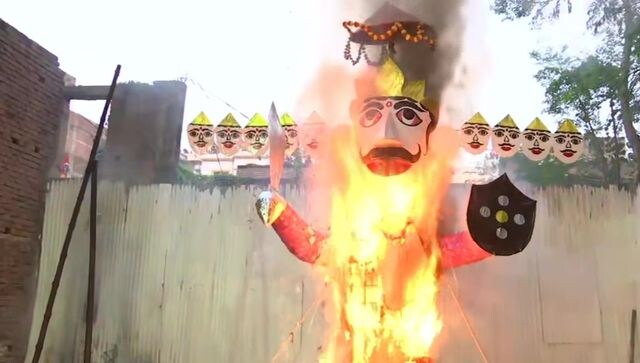 AAP burns effigies of Ravana across 3,500 locations in Delhi to protest MCD's failure under BJP