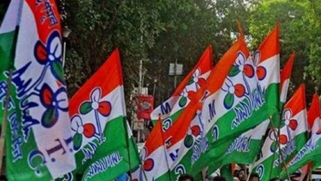 West Bengal: Trinamool Congress leader beats up councilor inside party office