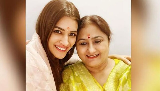 Geeta Sanon on life post daughter Kriti Sanon's stardom: 'My identity has totally changed' Geeta Sanon on life post daughter Kriti Sanon's stardom: 'My identity has totally changed'