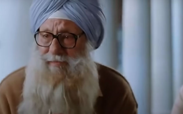 In Rajkumar Hirani’s PK, Aamir Khan played this eponymous character that could reveal everything about a man or a woman just by holding their hands. He dares Anushka Sharma to allow him to prove his truth, she refuses. Enters Bali, full of despair to help his ailing wife. He’s falling short of Rs. 500, PK obliges. Anushka says the man was lying. Pk knows. Bali’s reality is not to be scoffed at. The reason was endearing all along. There’s magic in the reveal. And his love for his wife. In Rajkumar Hirani’s PK, Aamir Khan played this eponymous character that could reveal everything about a man or a woman just by holding their hands. He dares Anushka Sharma to allow him to prove his truth, she refuses. Enters Bali, full of despair to help his ailing wife. He’s falling short of Rs. 500, PK obliges. Anushka says the man was lying. Pk knows. Bali’s reality is not to be scoffed at. The reason was endearing all along. There’s magic in the reveal. And his love for his wife.