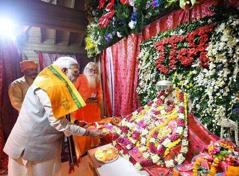 Narendra Modi is weaving religion, nationalism and welfarism to create winning formula for BJP in 2024 纳伦德拉·莫迪正在编织宗教、民族主义和福利主义,为人民党创造2024年的胜利公式