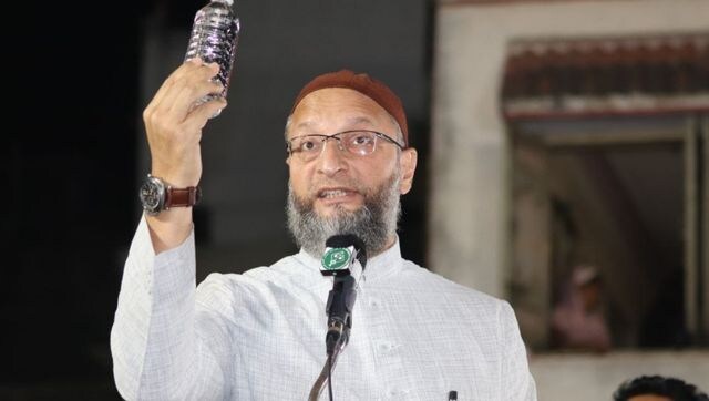 WATCH: Black flags, 'go back Asaduddin Owaisi' chants welcome AIMIM chief in Surat ahead of Gujarat polls