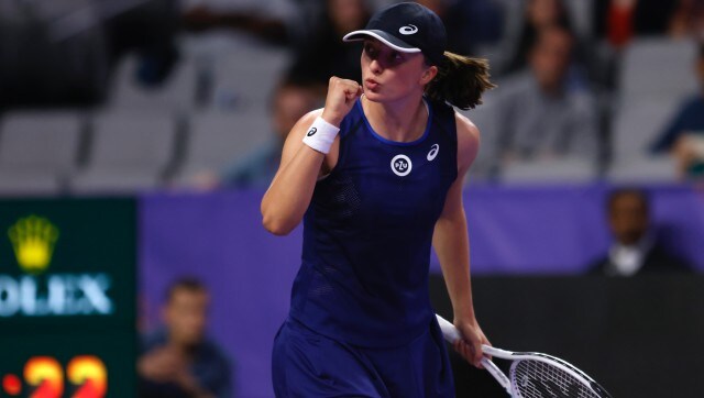 WTA Finals 2022: Iga Swiatek's top-10 streak reaches 13; Caroline Garcia beats Coco Gauff WTA Finals 2022: Iga Swiatek's top-10 streak reaches 13; Caroline Garcia beats Coco Gauff