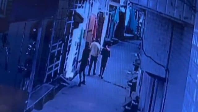 WATCH: Shooter in Uttar Pradesh's Moradabad guns down father of two; on the run