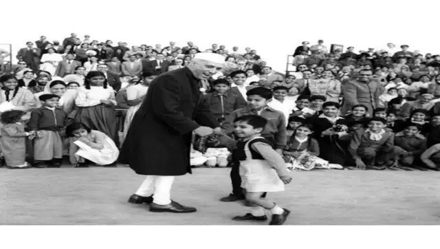 Children’s Day 2022: Why occasion is celebrated on Jawaharlal Nehru’s birth anniversary Children’s Day 2022: Why occasion is celebrated on Jawaharlal Nehru’s birth anniversary