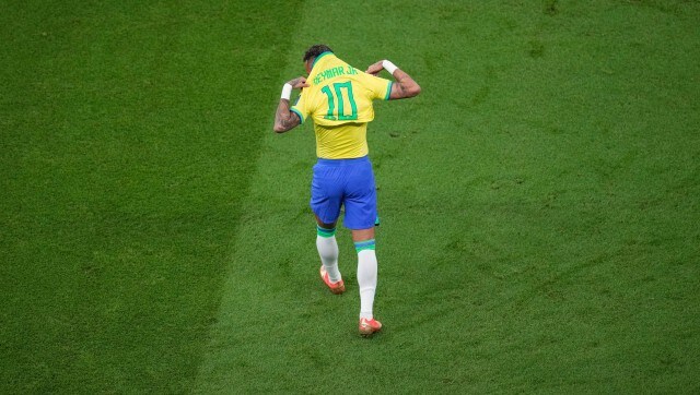 FIFA World Cup: Neymar took the field alongside Sikh boy in Serbia match; watch video