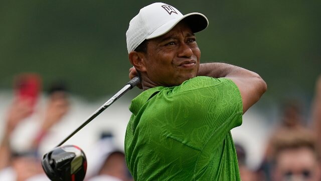 Tiger Woods withdraws from Hero World Challenge Tiger Woods withdraws from Hero World Challenge