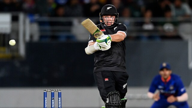 India vs New Zealand: Tom Latham credits bowlers for restricting Men in Blue to 'par score' in 1st ODI India vs New Zealand: Tom Latham credits bowlers for restricting Men in Blue to 'par score' in 1st ODI