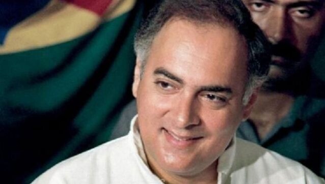 Rajiv Gandhi assassination case: Centre files review petition in SC against release of all convicts Rajiv Gandhi assassination case: Centre files review petition in SC against release of all convicts